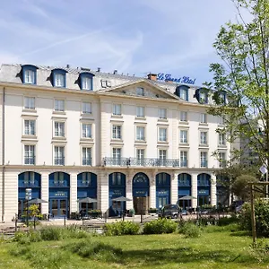 Grand Le Plessis-Robinson